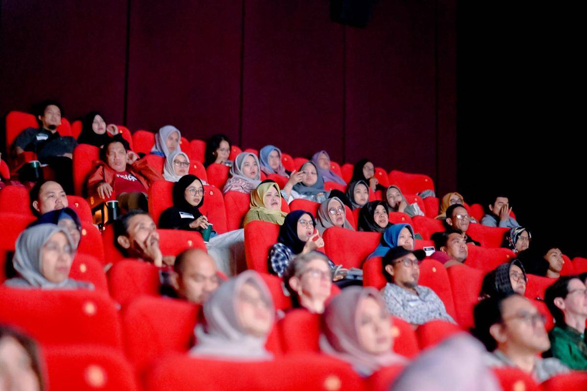 Para penonton hari pertama Festival Sinema Australia Indonesia (FSAI) 2025 Makassar yang berlangsung di XXI Trans Studio Mall pada Jumat 13 Juni 2025. (Dok. FSAI)